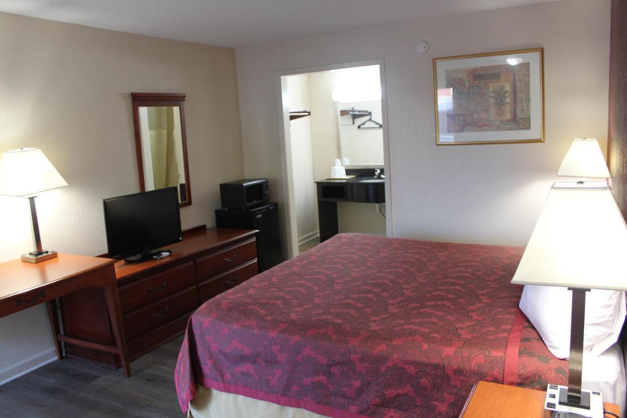 Travel Inn of Buford Eksteriør bilde